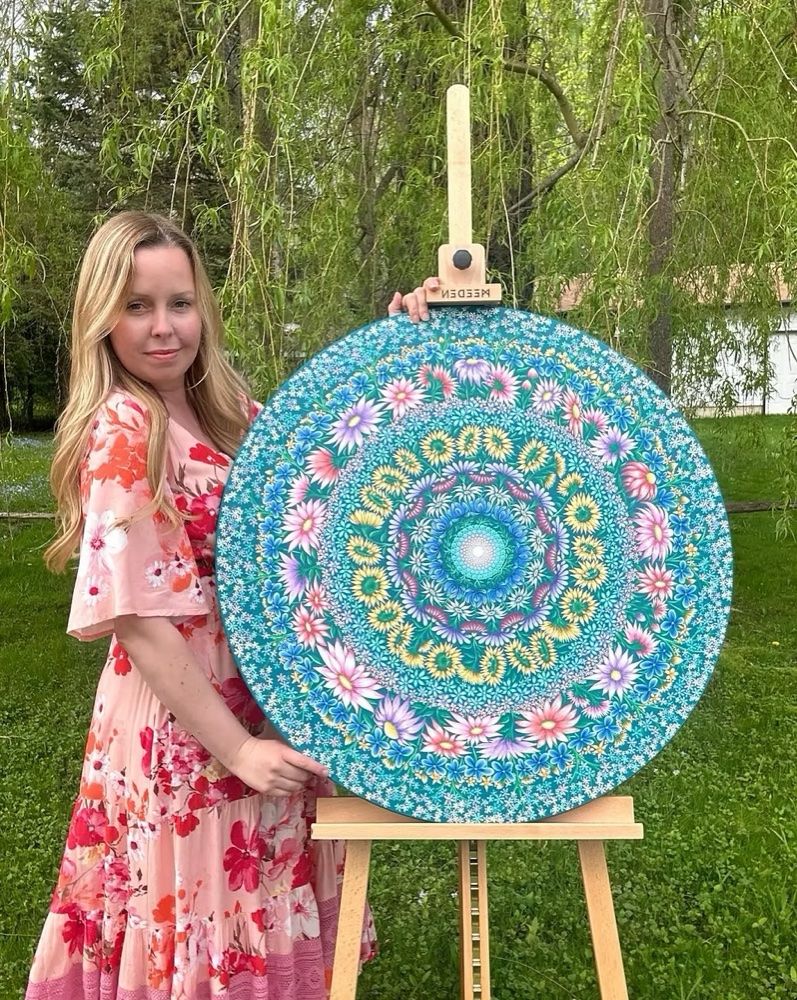 Lauren Saunders, founder of Love & Dots